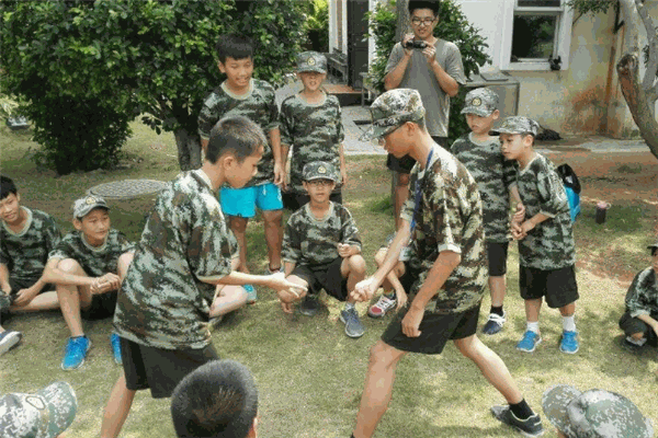 心航线中国青少年成长训练营