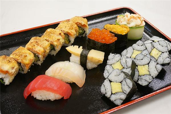吖咪寿司加盟