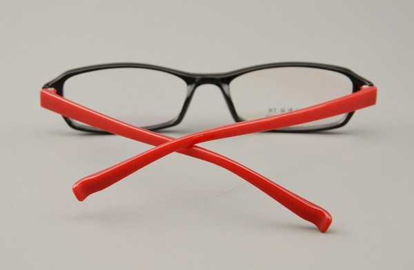 明仕科达眼镜加盟优势是什么，有什么条件